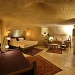 Hotel Demisos Caves 3*