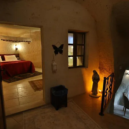 Demisos Cave Hotel Mustafapaşa