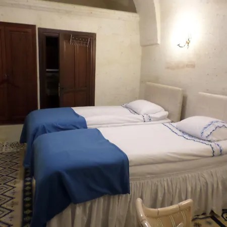 Отель Demisos Caves 3*