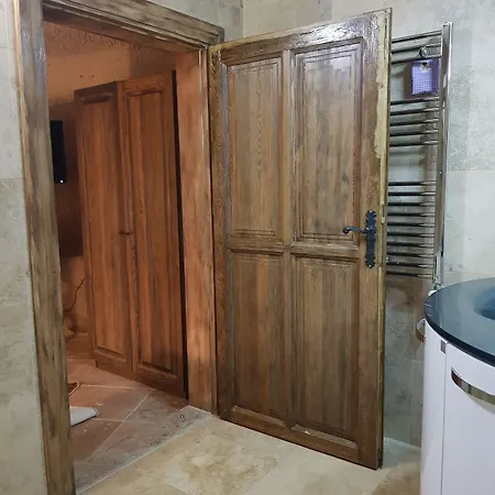 Demisos Cave Hotel Mustafapaşa