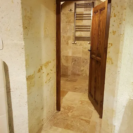 Hotel Demisos Caves