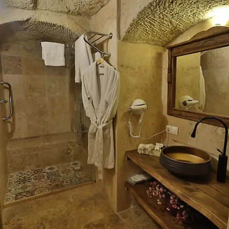 Hotel Demisos Cave