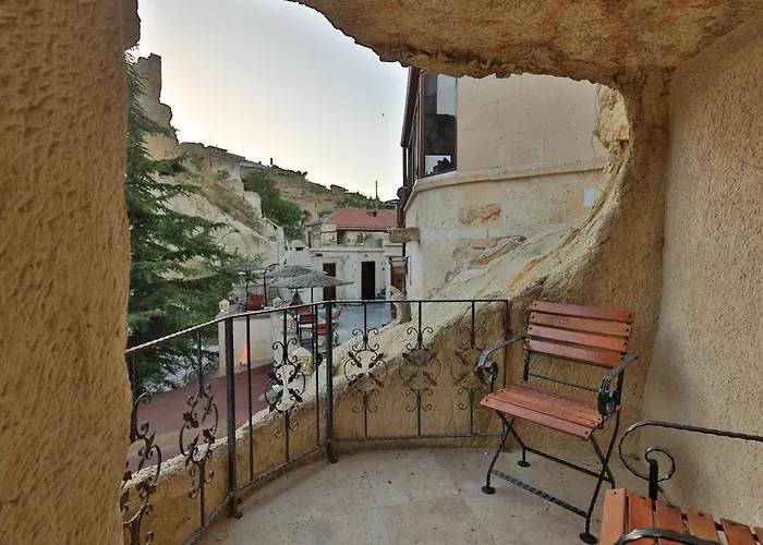 Demisos Caves Hotel 3*