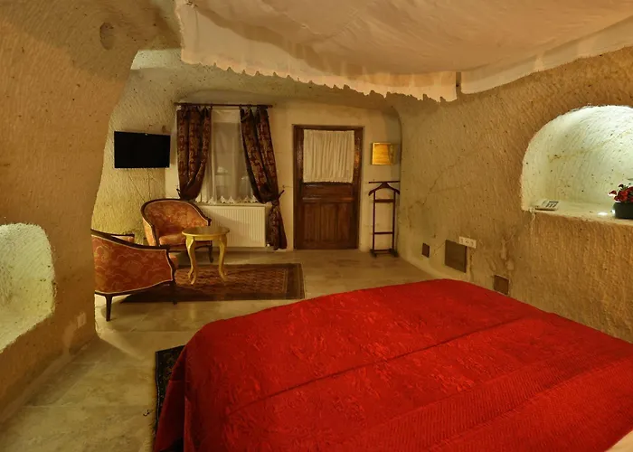 Hotel Demisos Caves 3*