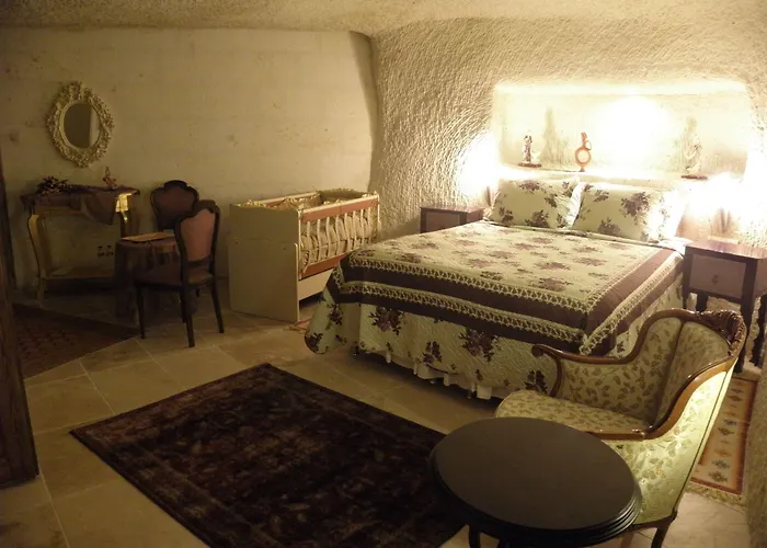 Demisos Caves Mustafapaşa