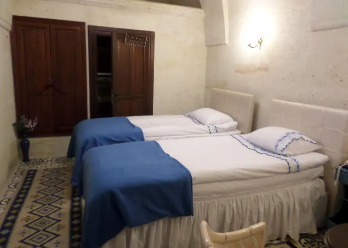 Hotel Demisos Caves 3*