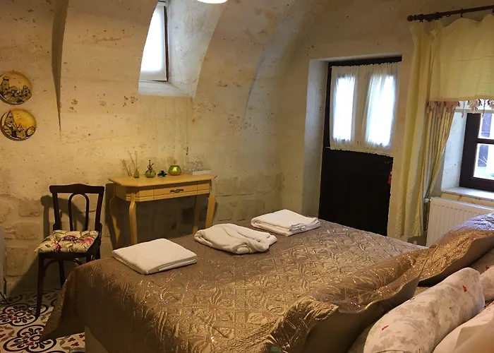 Demisos Caves Hotel 3*