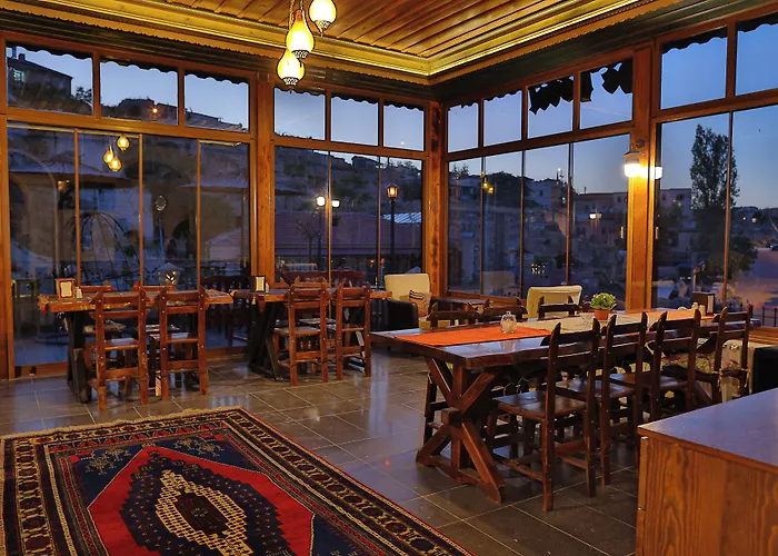 Hotel Demisos Caves 3*