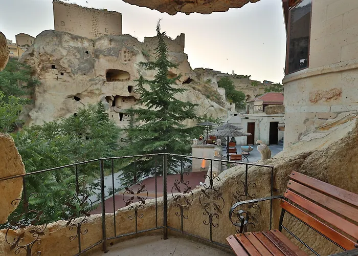 Demisos Caves Mustafapaşa