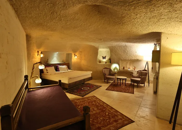 Hotel Demisos Caves 3*